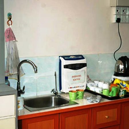 Stay In Lodge Кота Кинабалу Екстериор снимка