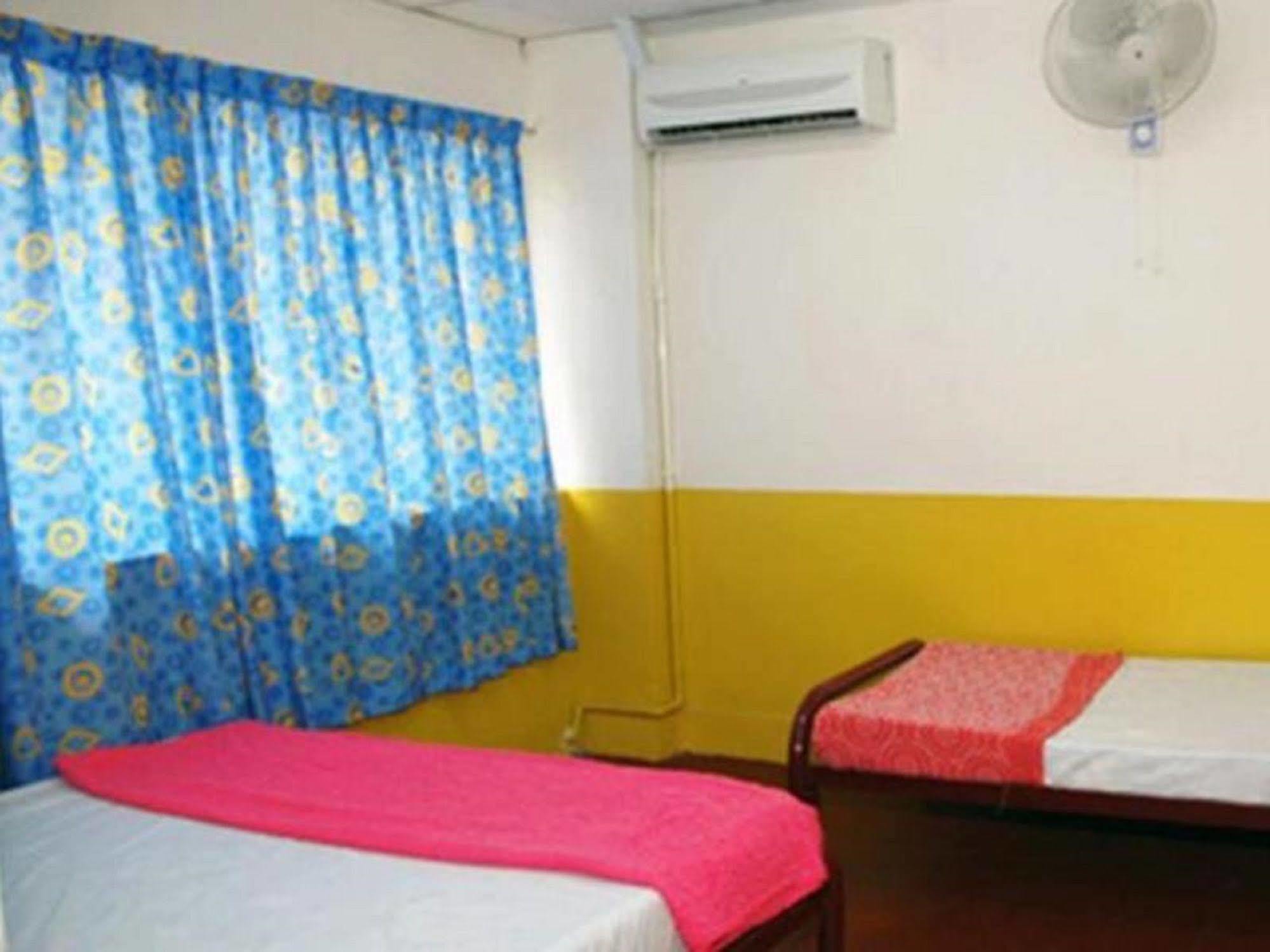 Stay In Lodge Кота Кинабалу Екстериор снимка